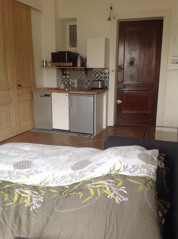 Cocon Au Pied De La Croix Rousse Apartment Lyon Ruang foto