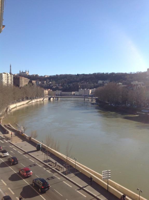 Cocon Au Pied De La Croix Rousse Apartment Lyon Ruang foto