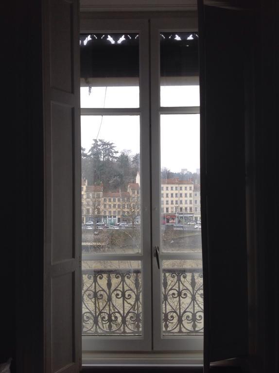 Cocon Au Pied De La Croix Rousse Apartment Lyon Bagian luar foto